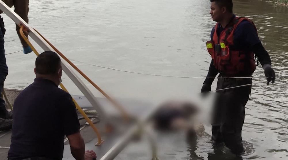 Rescatan cuerpo de migrante que se ahogó