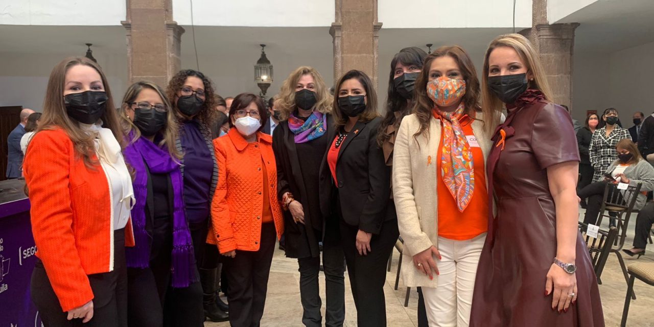 Fundación RCG firma a favor de las mujeres