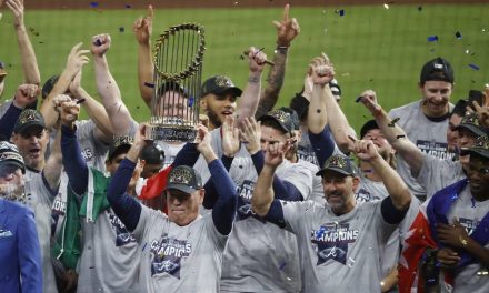 Los Bravos de Atlanta ganan la Serie Mundial después de 26 años