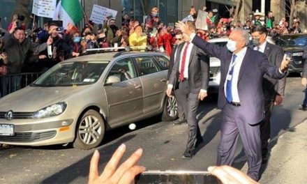 Así despidieron mexicanos en NY a AMLO rumbo a la sede de la ONU