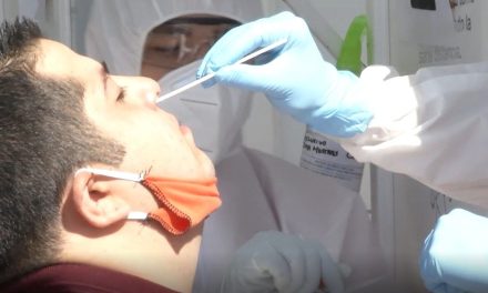 Estado comenzará a cobrar pruebas de covid en Coahuila