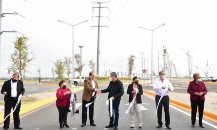 Entrega Miguel Riquelme obras de infraestructura vial en Piedras Negras