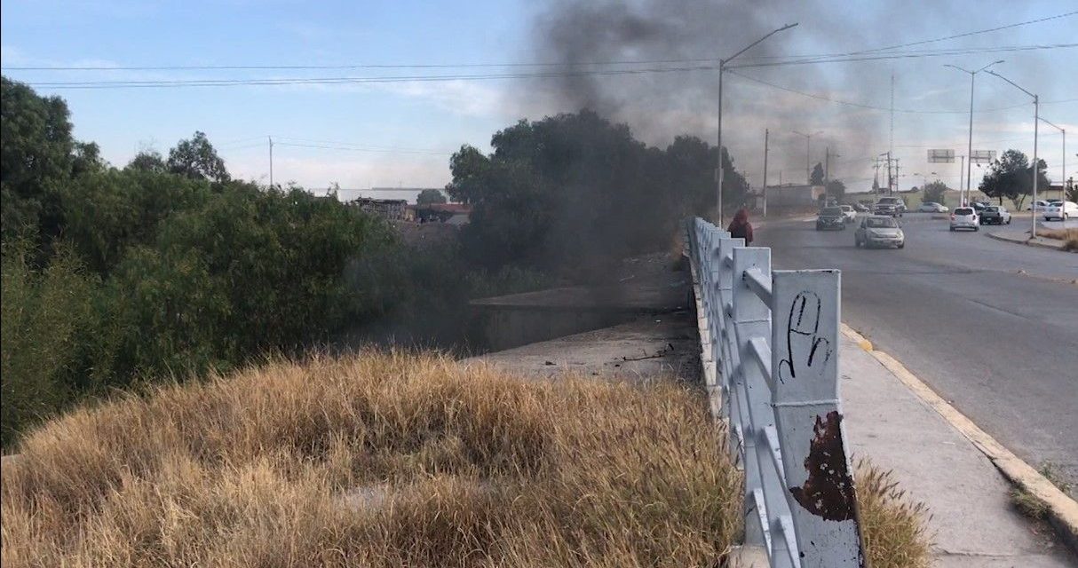 Se incendia un arroyo en Saltillo