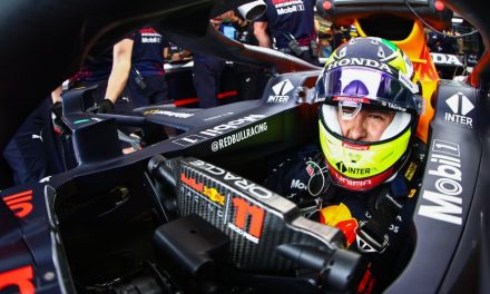 ‘Checo’ Pérez termina cuarto en el GP de Brasil