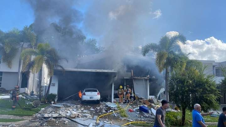 Explosión en Puerto Rico deja una mujer herida
