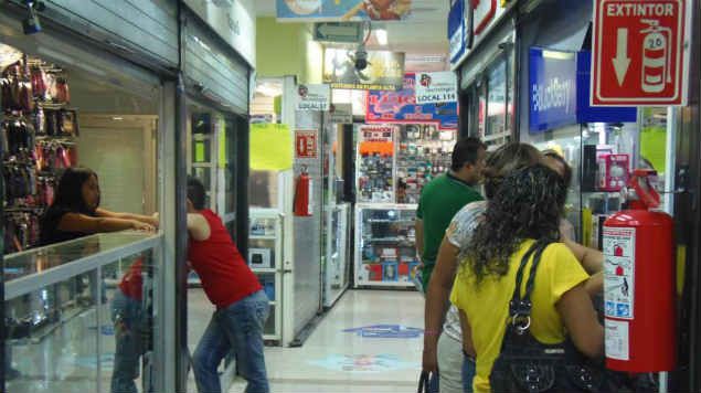 Mujer sufre robo de su celular en el Pa’l Norte y aparece a la venta en la CDMX