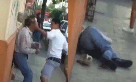 Adolescentes golpean sin razón a adulto mayor en Guadalajara