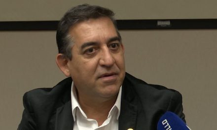 La gente prefiere no «gastar» en un seguro médico