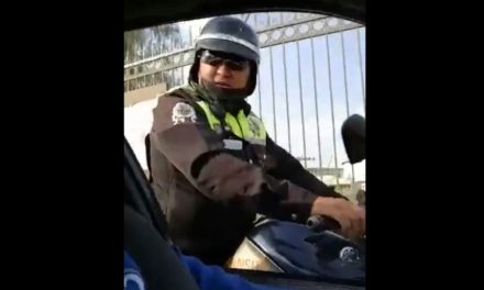 ¿La peor policía de México?; ‘No le hagas a la mam…’, uniformado amenaza a automovilista en Cuautitlán (video)