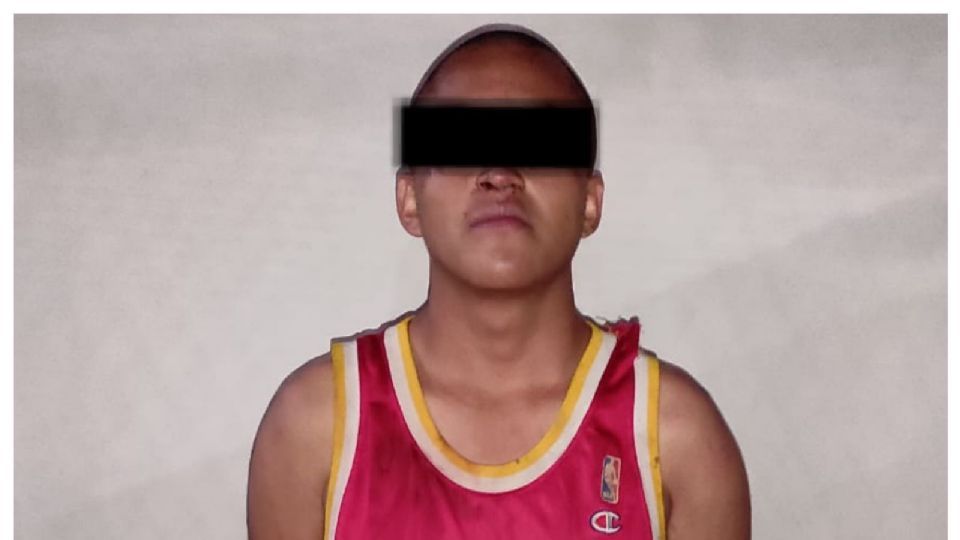 Joven desalmado golpea a su abuelito de 88 años en Nuevo León