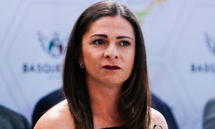 Ana Gabriela Guevara pasó la prueba por no buscar la candidatura en Sonora: AMLO