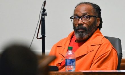 ‘Usted disculpe’; exoneran a afroamericano que pasó ‘por error’ 43 años preso