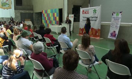 Fundación RCG: Brindan platica ‘Violencia familiar, la otra pandemia’