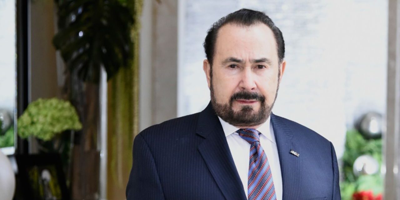 ¡Felicidades, Don Roberto C. González!