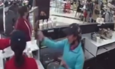 Lady Elote: mujer se hace viral por ofender y agredir a empleadas de plaza comercial en Saltillo