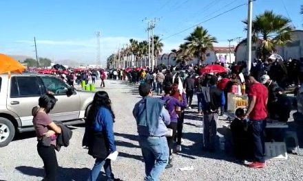 Jóvenes de Saltillo muestran interés y saturan Cancintra para recibir la vacuna contra el covid