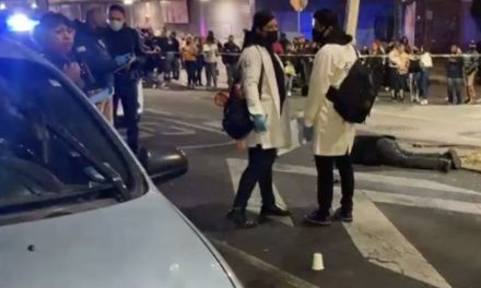 Una persona intentó frenar un asalto en la CDMX y los maleantes lo asesinan (video)