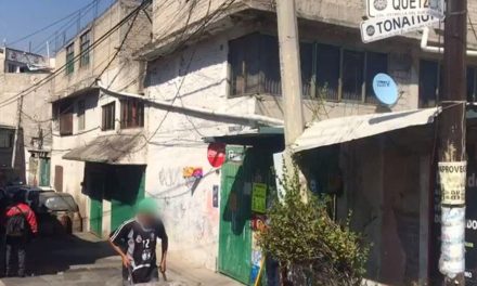 Señora no le quiso dar dinero a su hijo cuarentón y la asesina en la CDMX