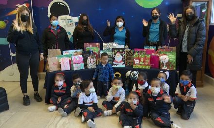 Alumnos de Colegio Albatros Recolectan Juguetes para Fundación RCG