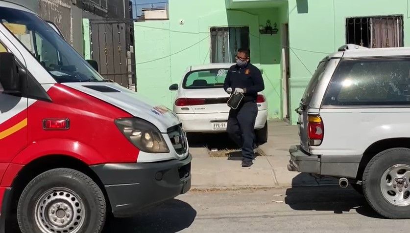 Joven sufre quemaduras en el rostro al intentar prender un boiler en Saltillo