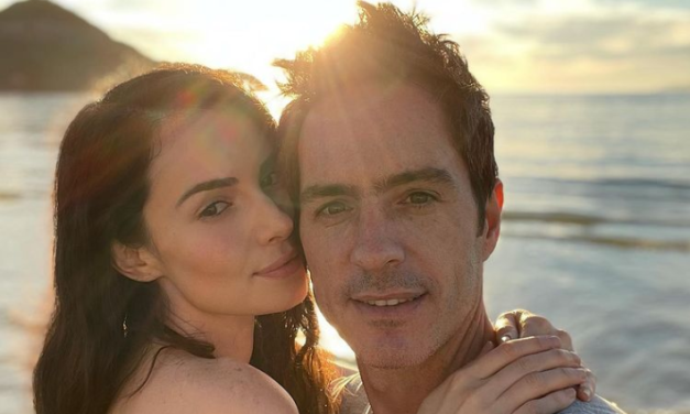 Luego de su separación con Aislinn Derbez, Mauricio Ochmann se prepara para Navidad con su nueva pareja