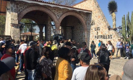 Tendrá Vicente Fernández homenaje a puerta abierta para que sus fans se despidan