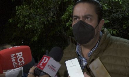 Que ni lo sueñen, no habrá aumento al transporte público en Ramos Arizpe: Chema Morales