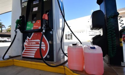Hacienda anuncia aumento en precios de cigarros, gasolina y refrescos