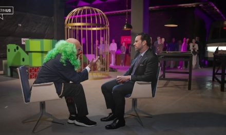 ‘El rey del temple’; Brozo y Loret habla de AMLO a la mitad de su presidencia