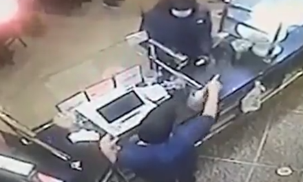 Niño dispara tratando de defender el negocio de sus padres en Estados Unidos (Video)