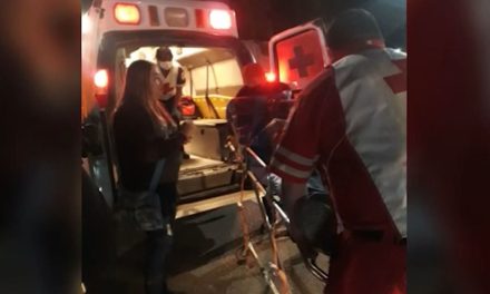 Lo navajean en pleno centro de Parras