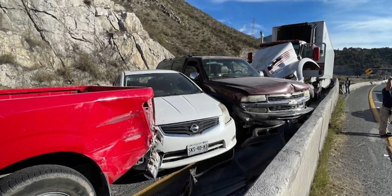 Siguen prófugos los responsables de accidente en Los Chorros