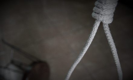 Hombre se quita la vida en su domicilio en Saltillo