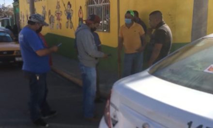 Taxista frustra robo en Saltillo