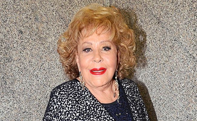 Silvia Pinal fue hospitalizada de emergencia por covid-19