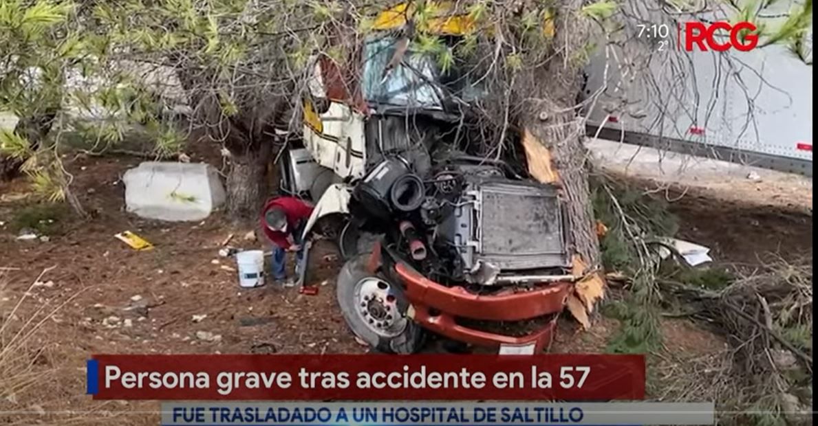 Se registra de nueva cuenta fuerte accidente en carretera 57, hay un herido grave