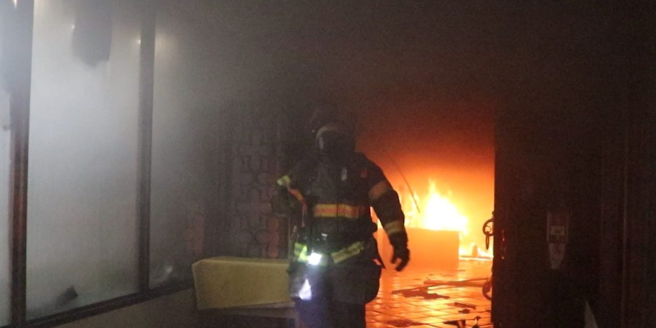 Arde la Potranca en el centro de Saltillo (Video)