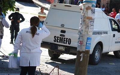 Mujer encuentra a su hijo desaparecido; Semefo le entrega unas ‘partes’ porque no ‘había más’