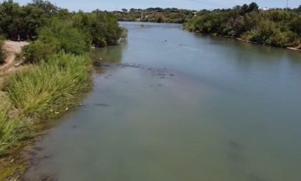 Encuentran sin vida a niño migrante ; se ahoga en Río Bravo en Piedras Negras