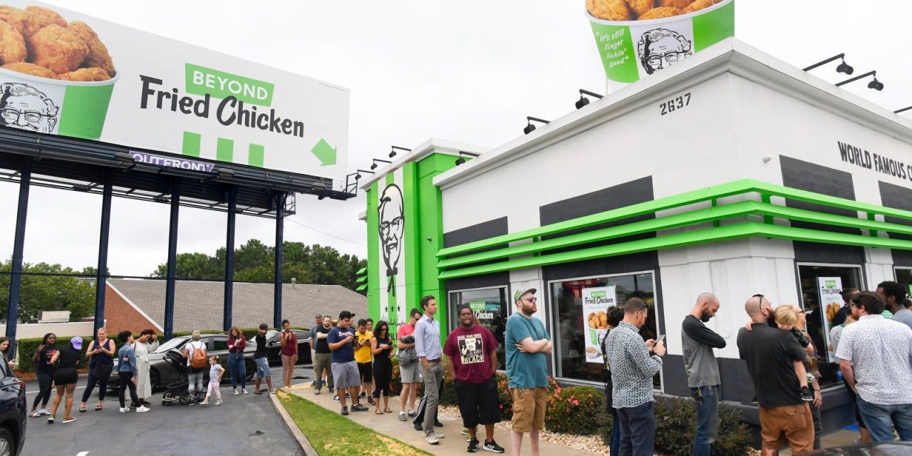 ‘Pollo que no es pollo pero sabe a pollo’; KFC lanza ‘pollo’ hecho con plantas