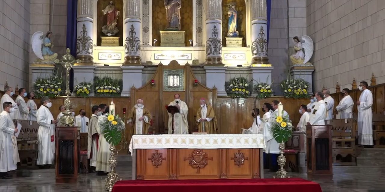Cumple Obispo de Saltillo su primer año