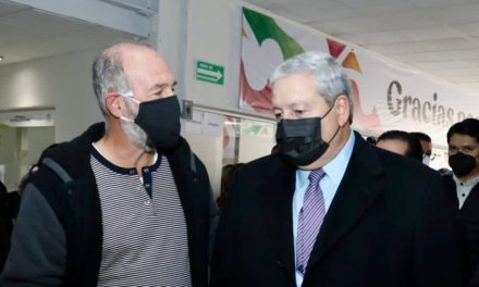 Saltillenses confían en gobierno de Chema Fraustro; siguen con el pago del predial