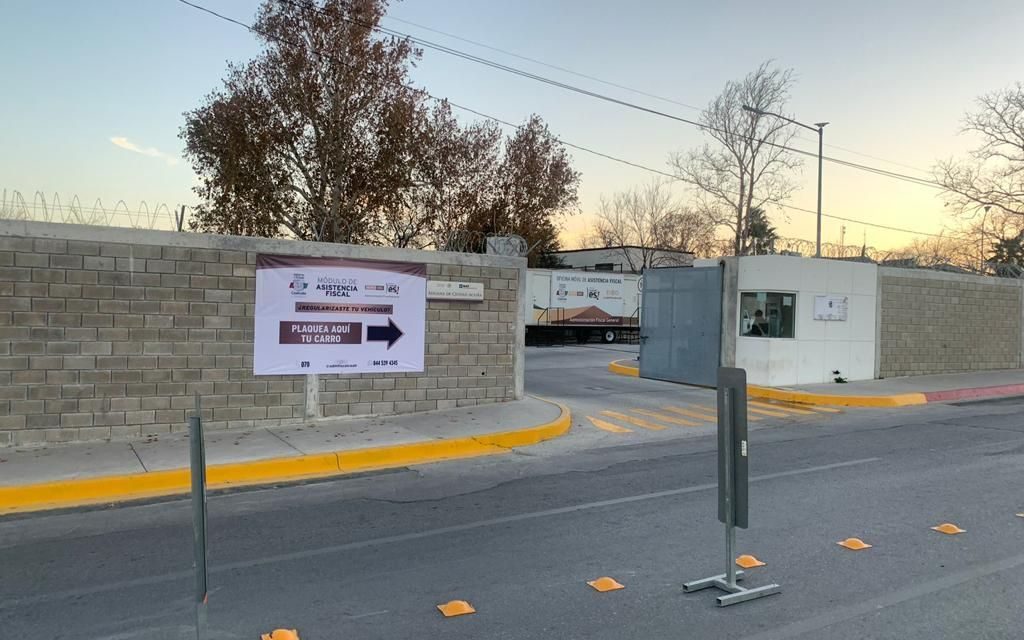 Administración Fiscal Coahuila instala módulo en Acuña para regularización de vehículos