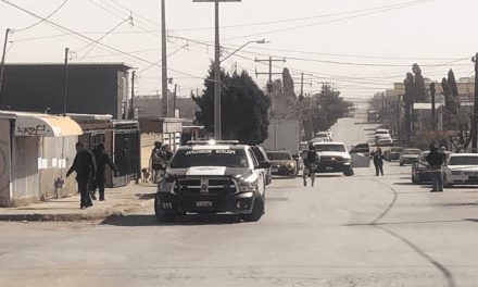 Pareja de policías en Ciudad Juárez tienen una discusión y se matan a balazos; su bebé también murió