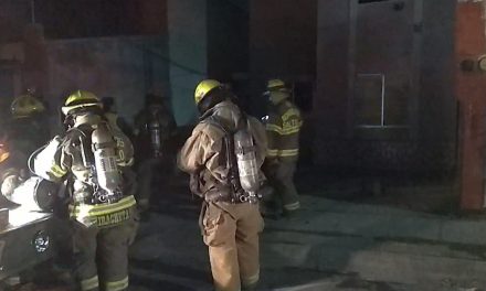 No conforme con robar, ladrones incendian una vivienda en Saltillo