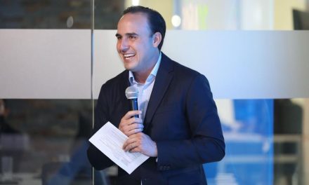 Manolo lleva su experiencia a foro de Harvard