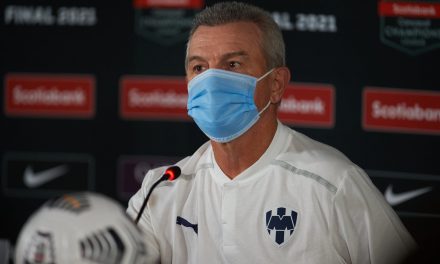 ‘Vasco’ Aguirre echa más leña al fuego: Rayados ha venido cinco veces y no ha llegado a la final