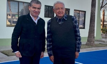 MARS y AMLO encabezan evento por el Día del Ejército Mexicano