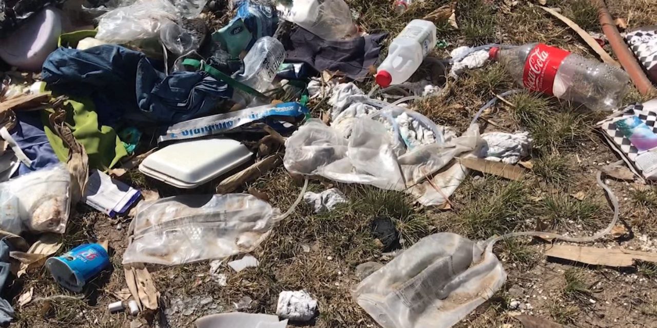 Reportan basurero clandestino en Arteaga