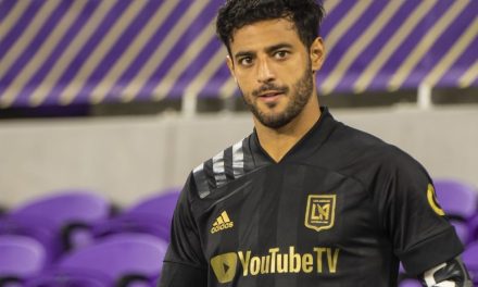 Rayados iría por Carlos Vela para reforzarse tras derrota en el Mundial de Clubes